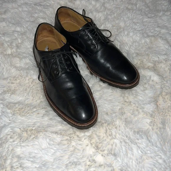 Florsheim | Shoes | Florsheim Field Leather Oxford With Lug  display picture 1